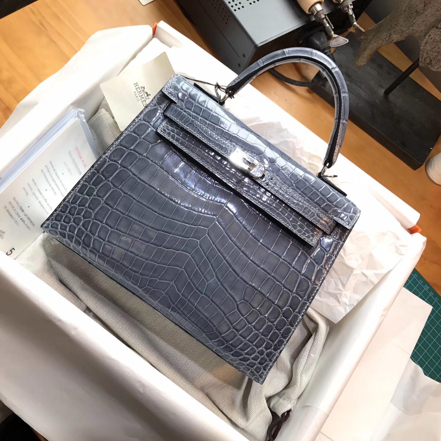 愛馬仕凱莉包Hermes Kelly 25 外缝光面鱷魚 暴風藍N7 Blue Tempete 銀扣