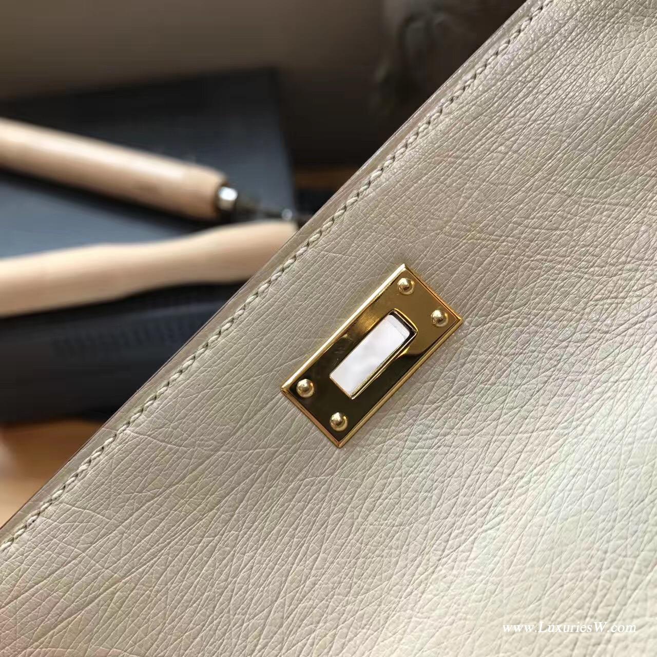 Hermes Mini Kelly 鴕鳥CK10 Craie 奶昔白 GHW 氣質淡素色系金扣