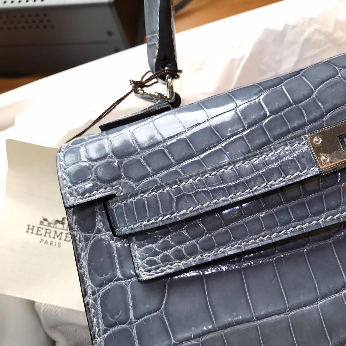 愛馬仕凱莉包Hermes Kelly 25 外缝光面鱷魚 暴風藍N7 Blue Tempete 銀扣