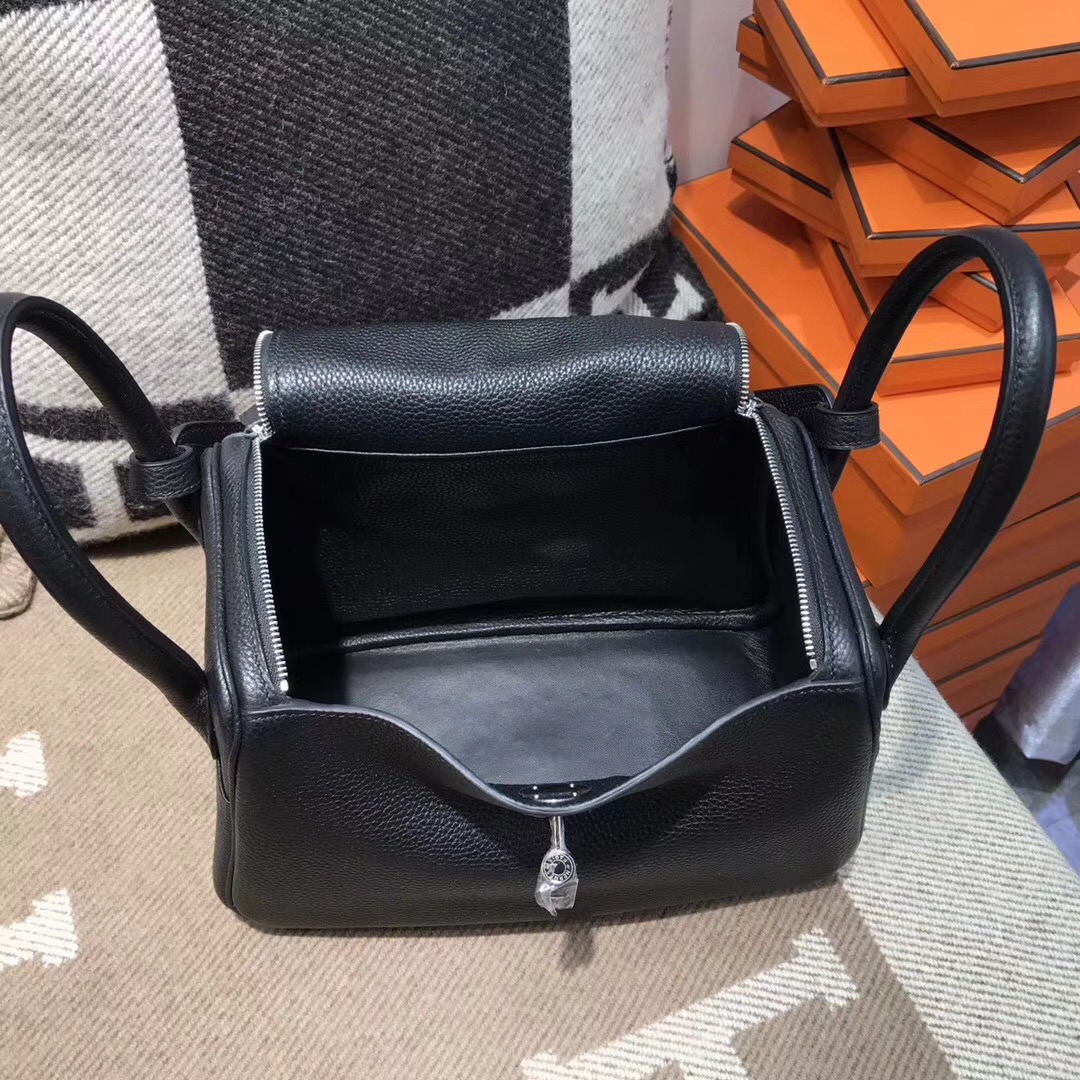 愛馬仕名媛風包袋Hermes Lindy 26CM togo cc89 Nior黑色银扣