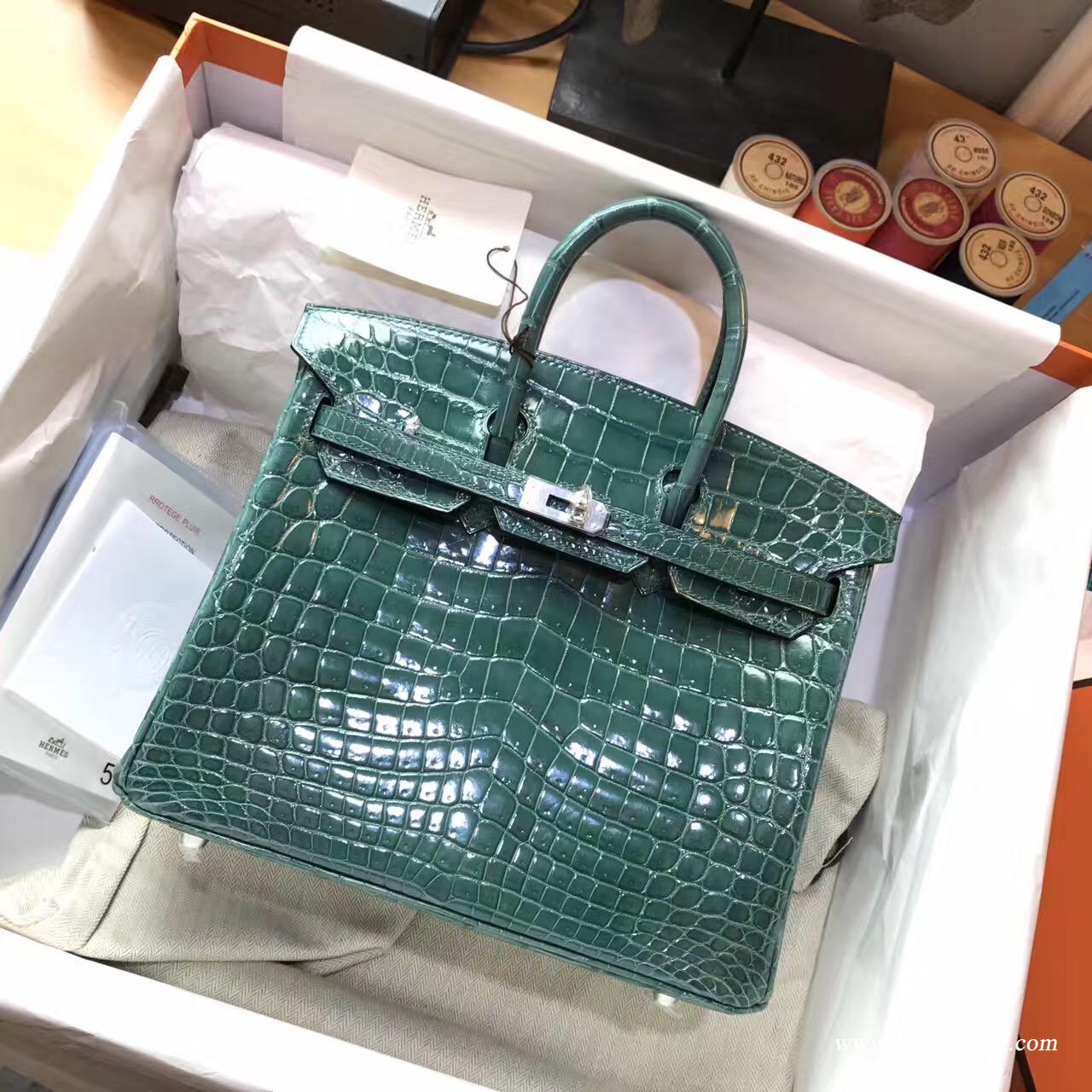 愛馬仕鉑金包Hermes Birkin 25 鱷魚光面野生倒V 2Q 英國綠Vert Anglais