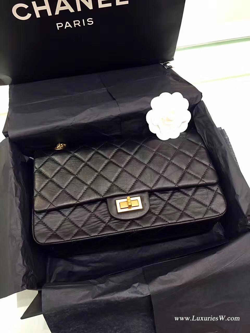 小香經典款大號Large 2.55 handbag口蓋包復古小牛皮 黑與酒紅