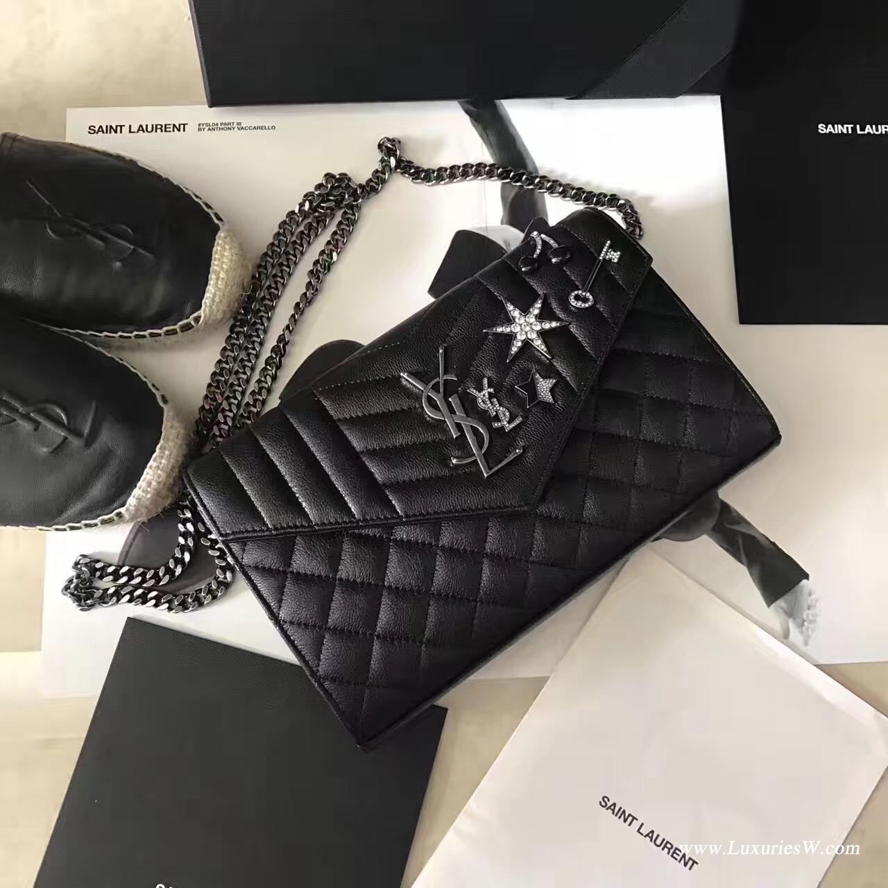 YSL 最新MONOGRAM翻蓋包水晶點綴裝飾品