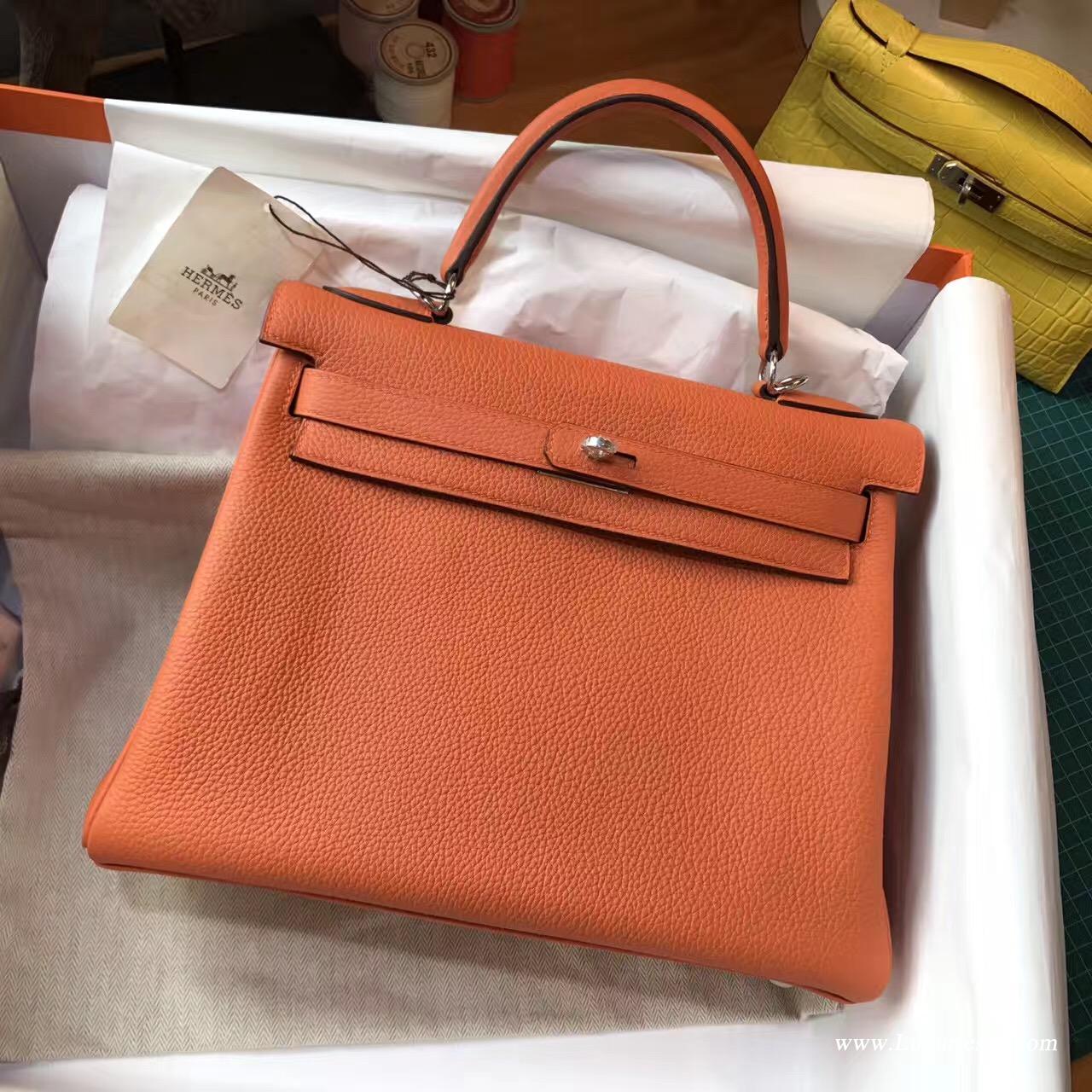 愛馬仕Hermes Kelly 凱莉包 28cm Togo CK93 Orange經典橙银扣