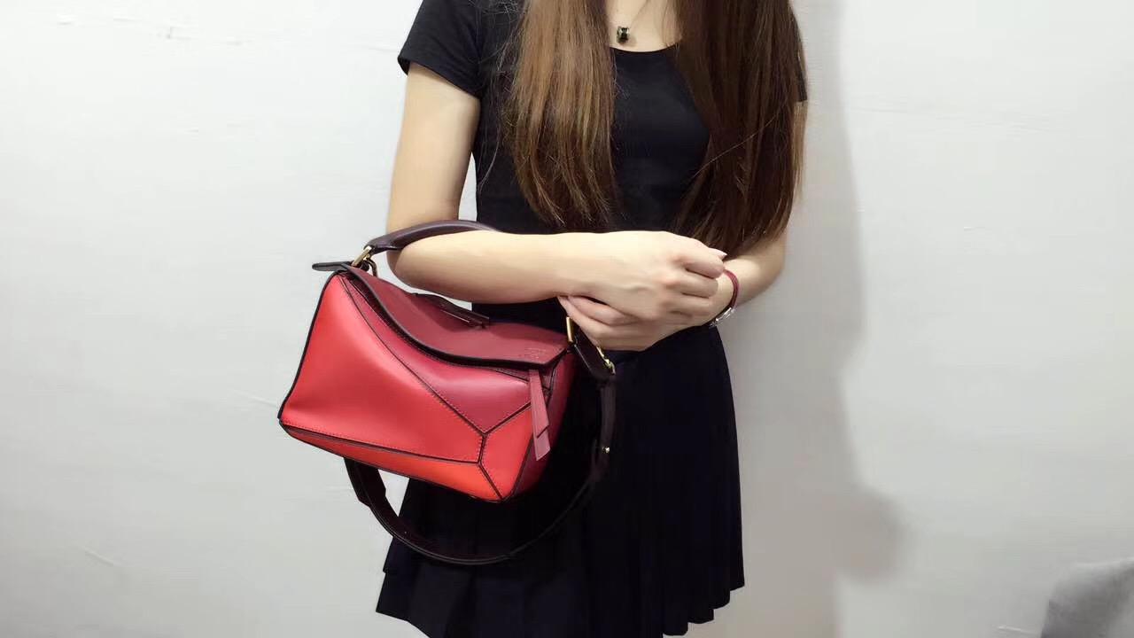 loewe羅意威小牛皮 Puzzle Bag 小號Red Multitone 暗紅色