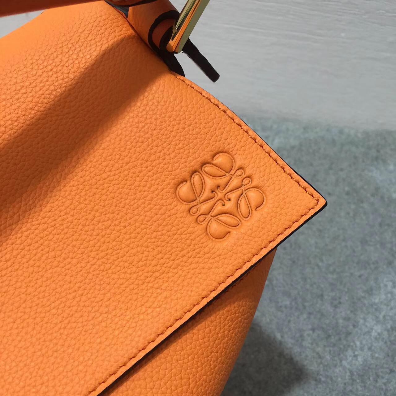 羅意威Loewe Puzzle Bag Apricot/Orange Soft Grained Calf/Calf