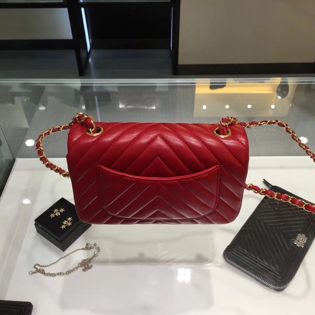 小香迷你口蓋包Chane Classic Flap Bag 20cm原廠羊皮红色 V形縫線