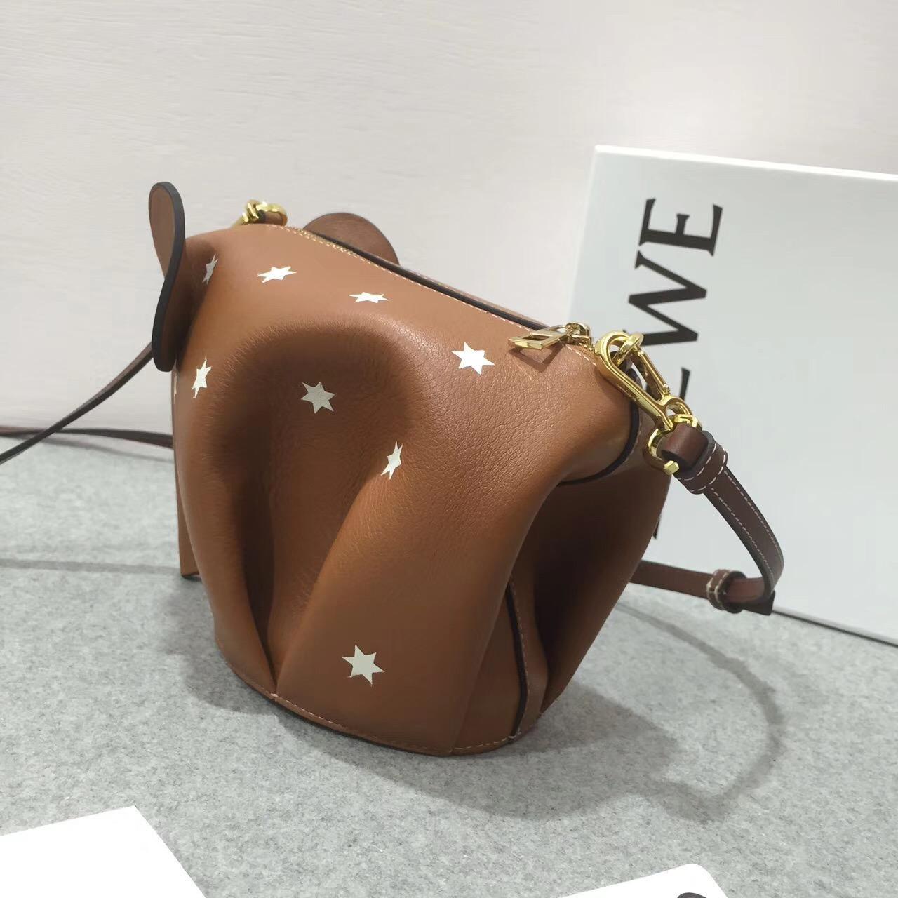 Loewe Elephant Mini Bag Silver 棕色配白色星星 小牛皮