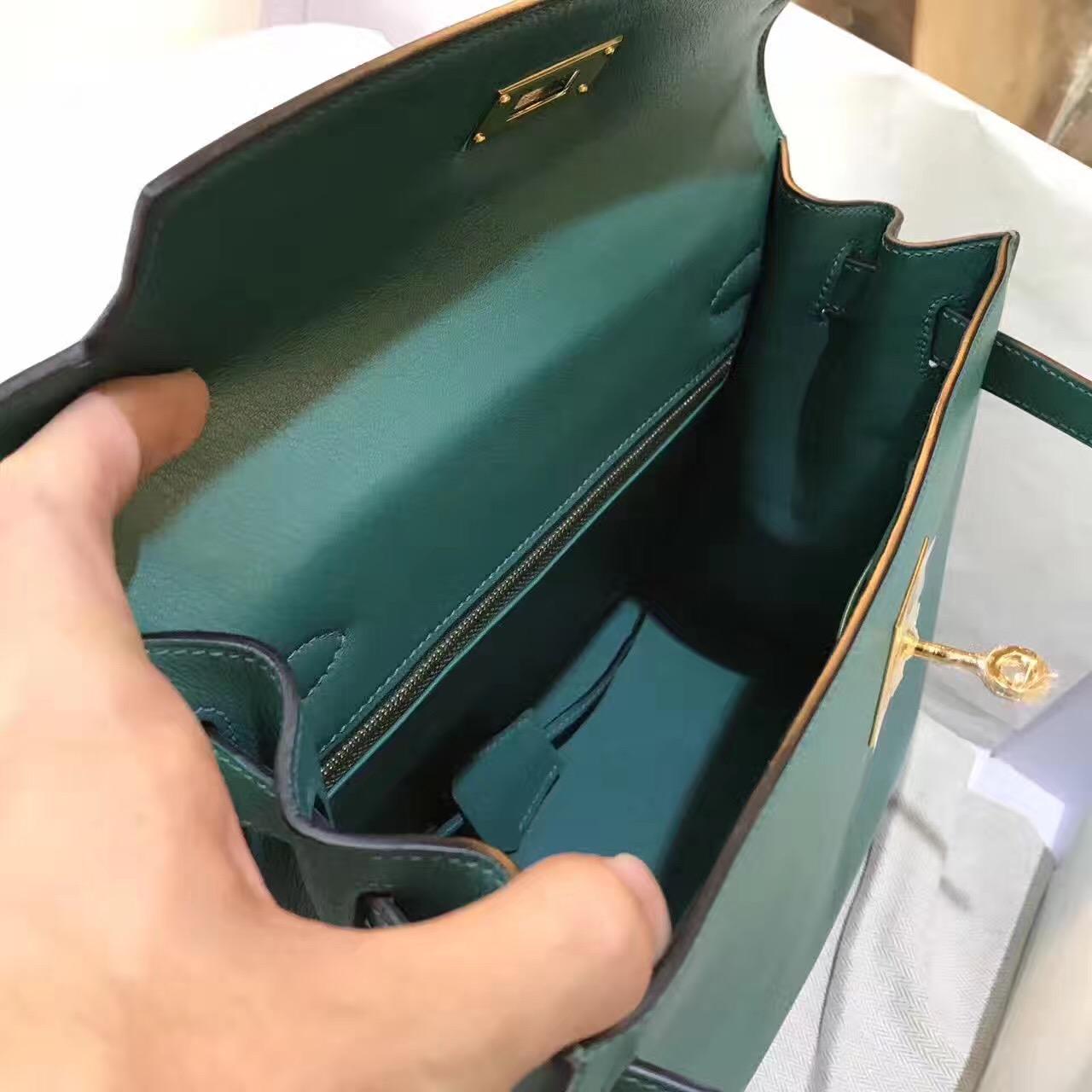 愛馬仕凱莉包Hermes Kelly 28 Evercolor Z6 Malachite 孔雀綠金扣 優雅的顏色