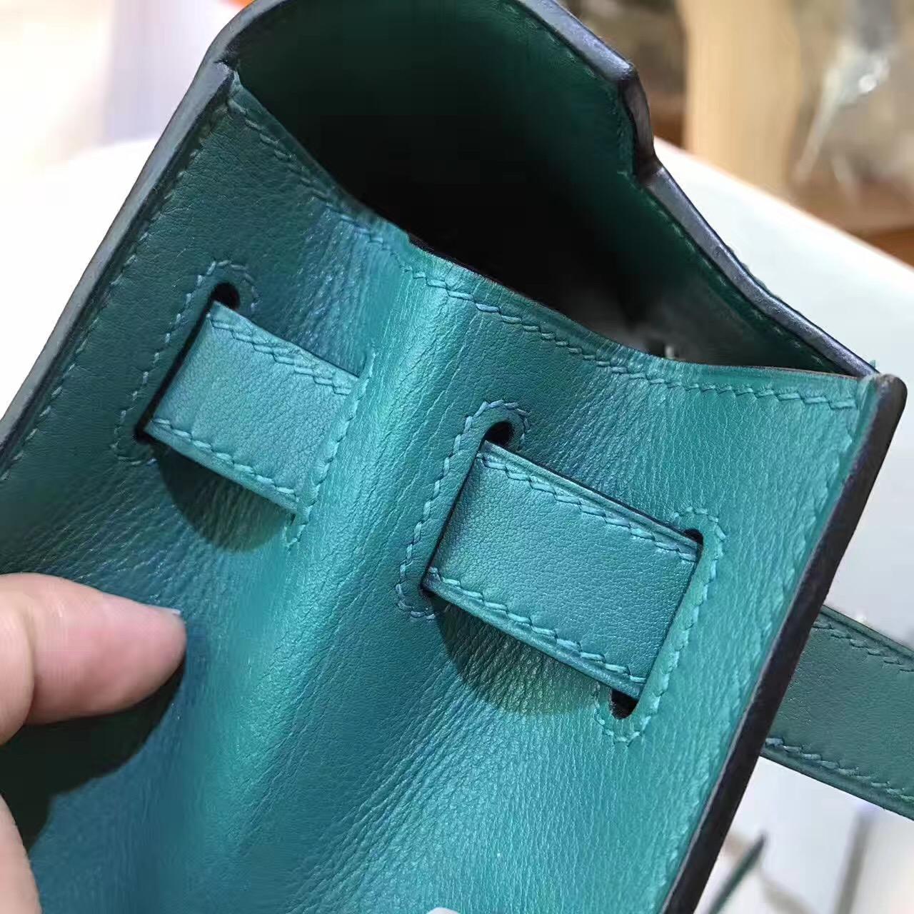 愛馬仕凱莉包Hermes Kelly 28 Evercolor Z6 Malachite 孔雀綠金扣 優雅的顏色