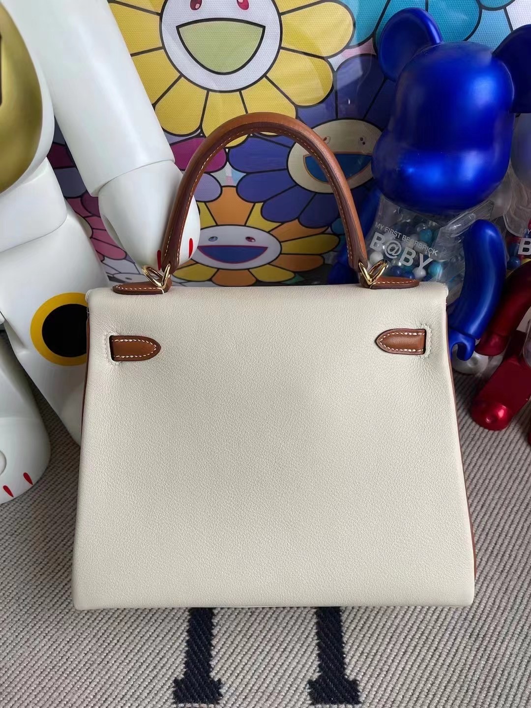 臺灣桃園市平鎮區 Hermes Kelly 25cm HSS Swift 10 Craie 奶昔白 37 Gold 金棕色