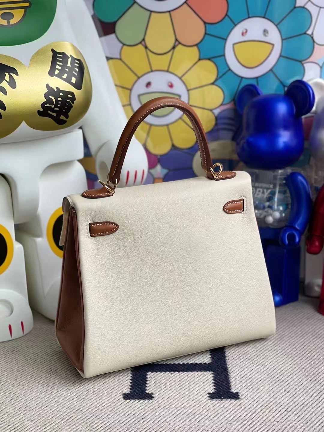 臺灣桃園市平鎮區 Hermes Kelly 25cm HSS Swift 10 Craie 奶昔白 37 Gold 金棕色