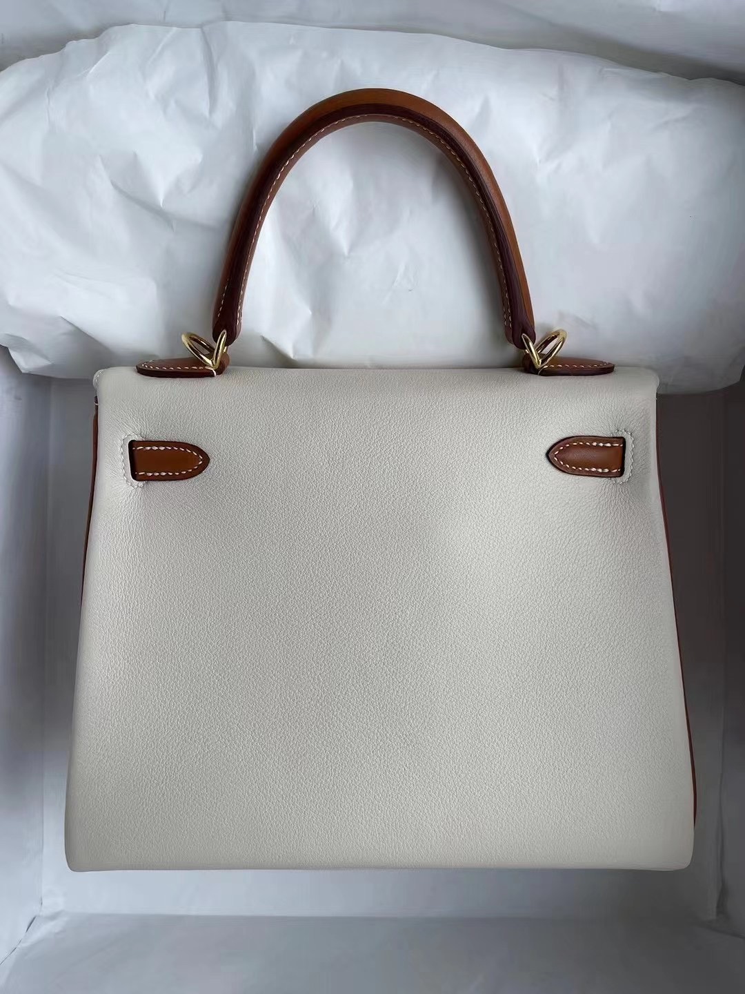 臺灣桃園市平鎮區 Hermes Kelly 25cm HSS Swift 10 Craie 奶昔白 37 Gold 金棕色