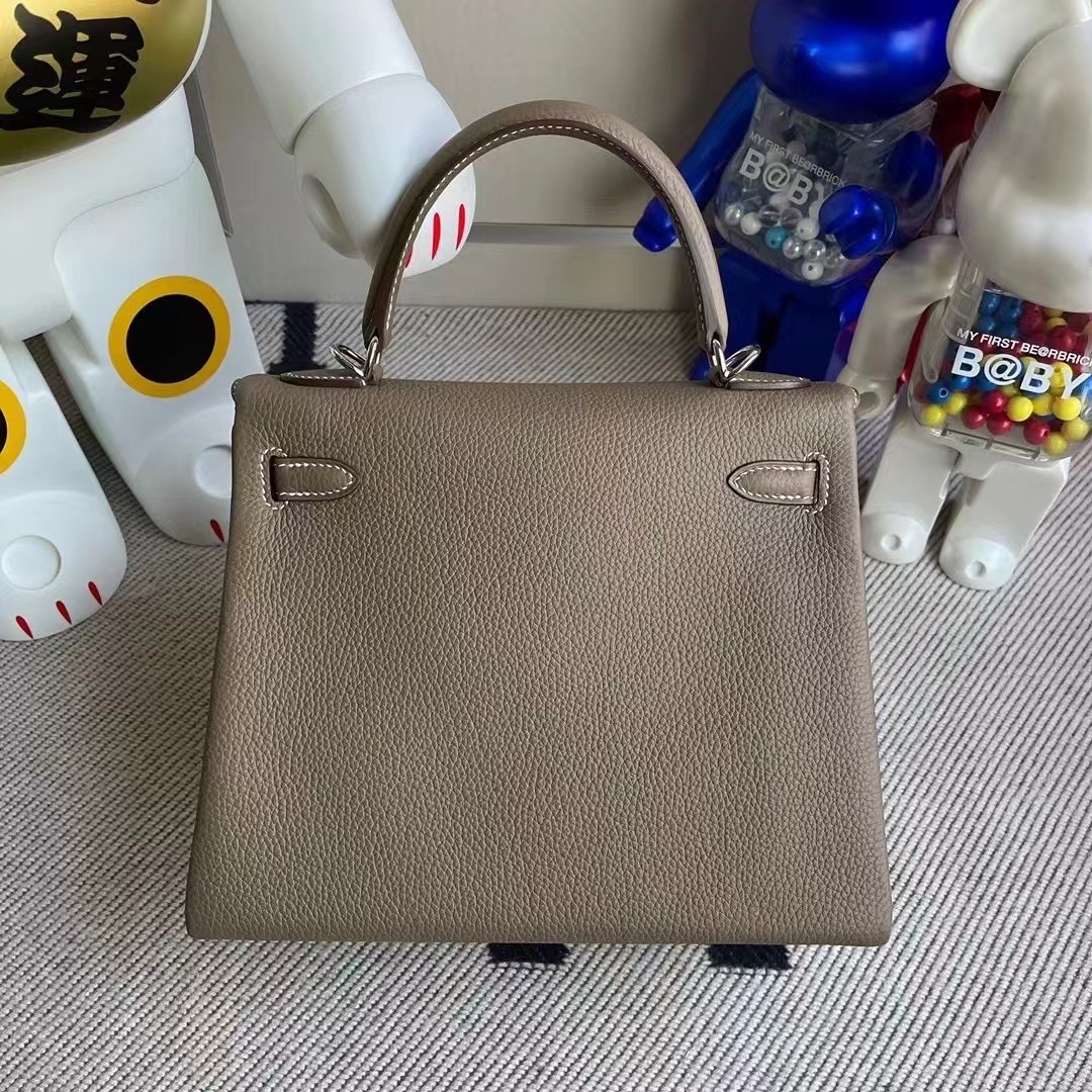 愛馬仕女包什麽顏色最好賣 Hermes Kelly 25cm Togo 18 Etoupe 大象灰 銀扣