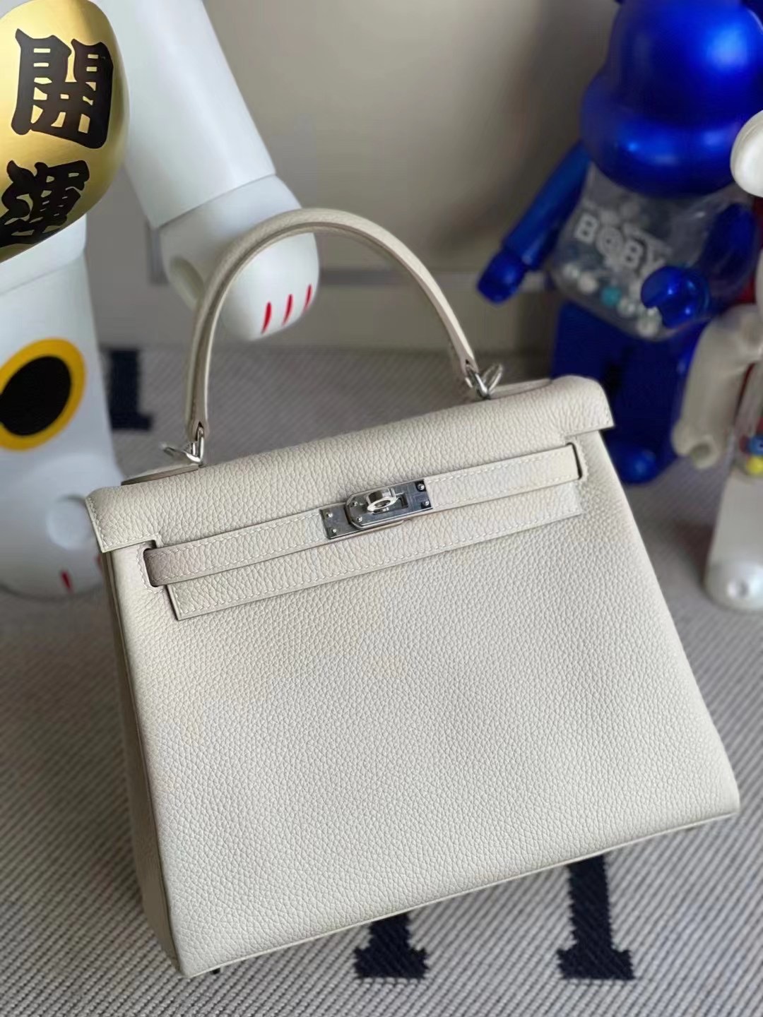 臺灣桃園市蘆竹區 Hermes Kelly 25cm Togo 10 Craie 奶昔白 銀扣