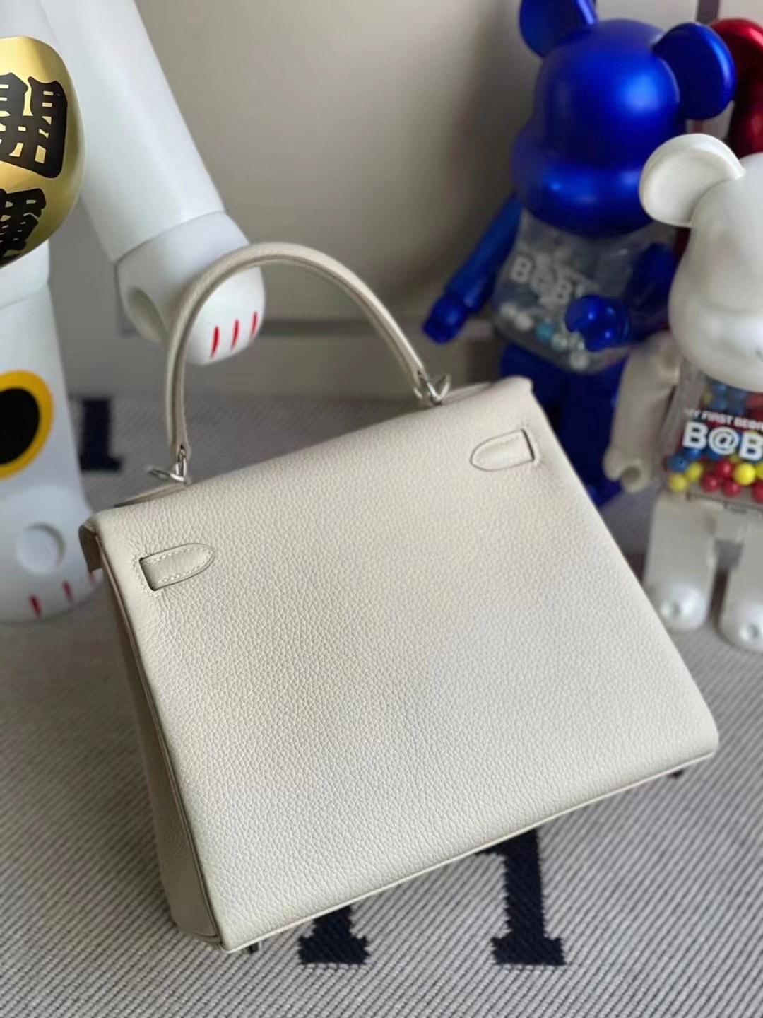 臺灣桃園市蘆竹區 Hermes Kelly 25cm Togo 10 Craie 奶昔白 銀扣