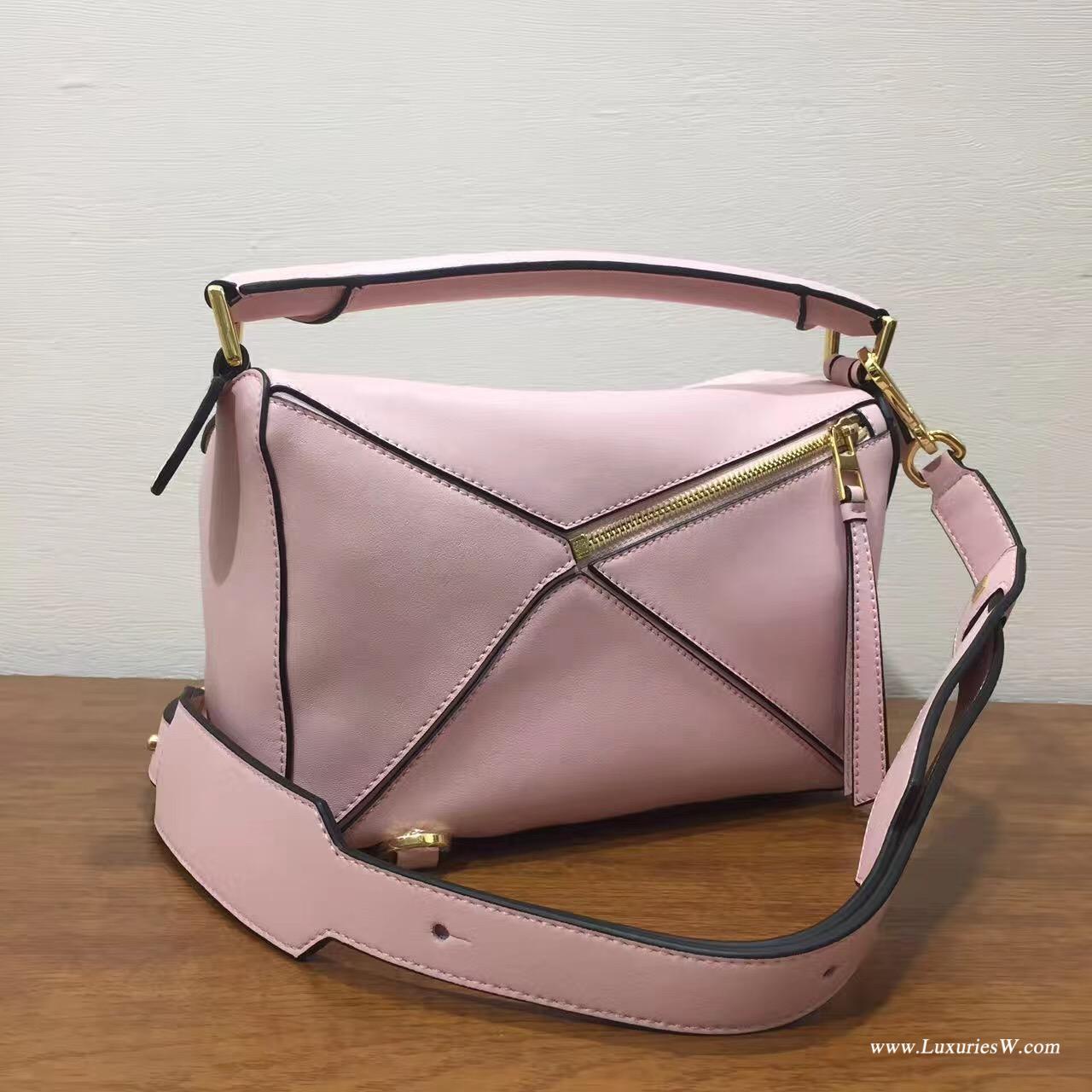 羅意威女包官網 LOEWE Mini Puzzle Bag 粉色 長方體形狀 折疊幾何包