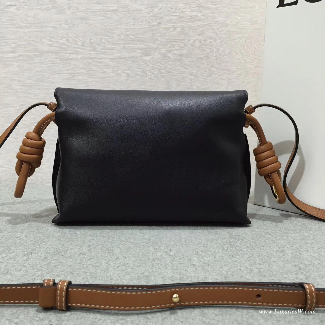 Loewe Flamenco flap Paula's Ibl  s bag黑色拼色小牛皮 印鸚鵡圖案