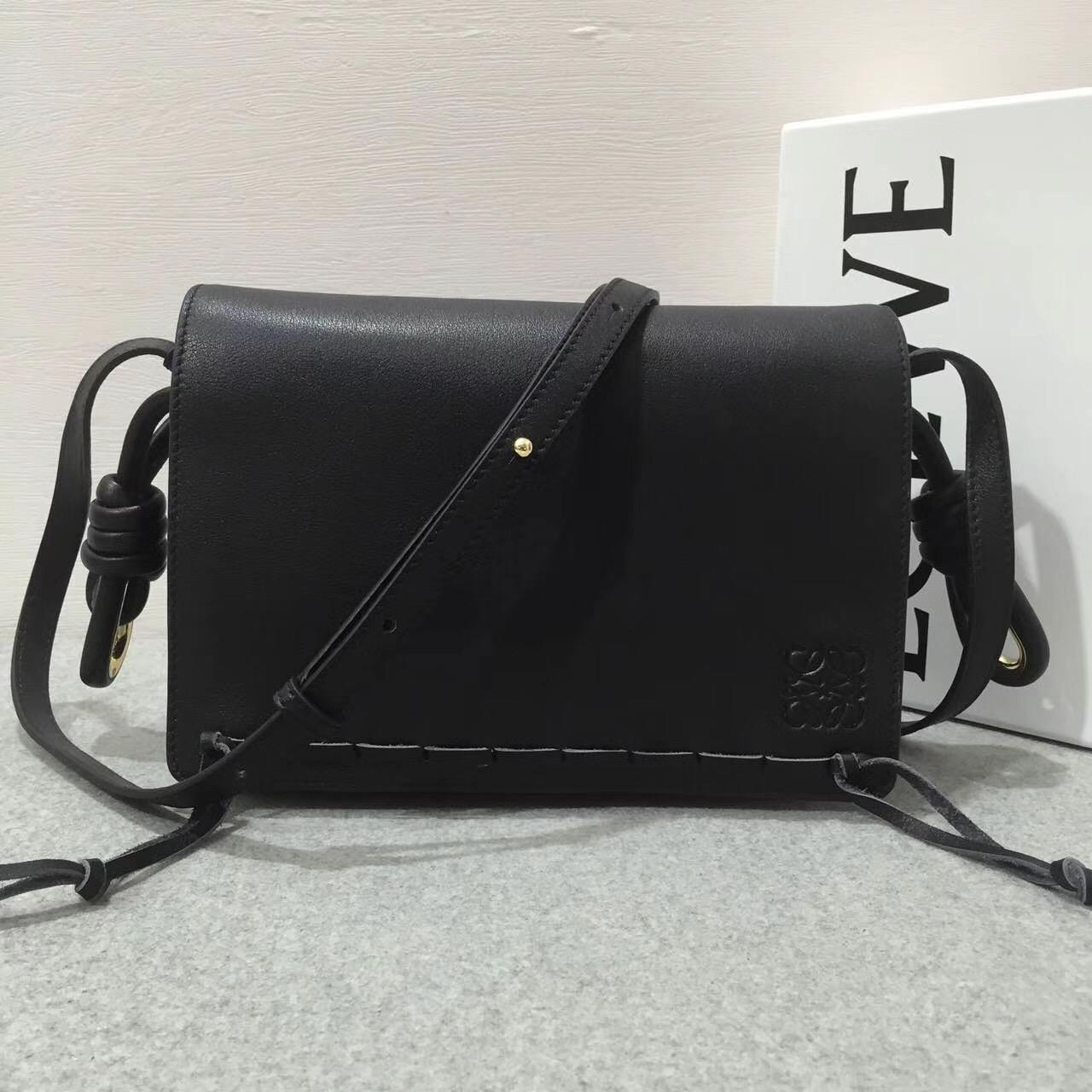 LOEWE羅意威女包 Flamenco Flap Laced Small Bag 黑色