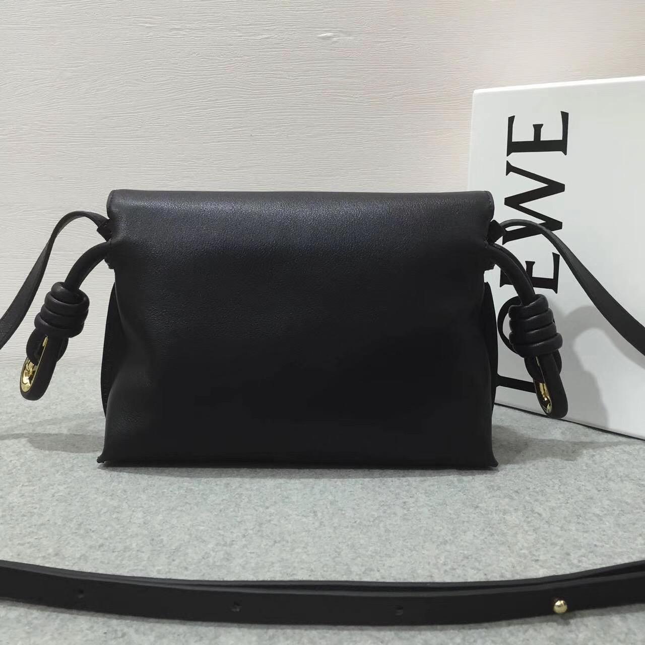 LOEWE羅意威女包 Flamenco Flap Laced Small Bag 黑色