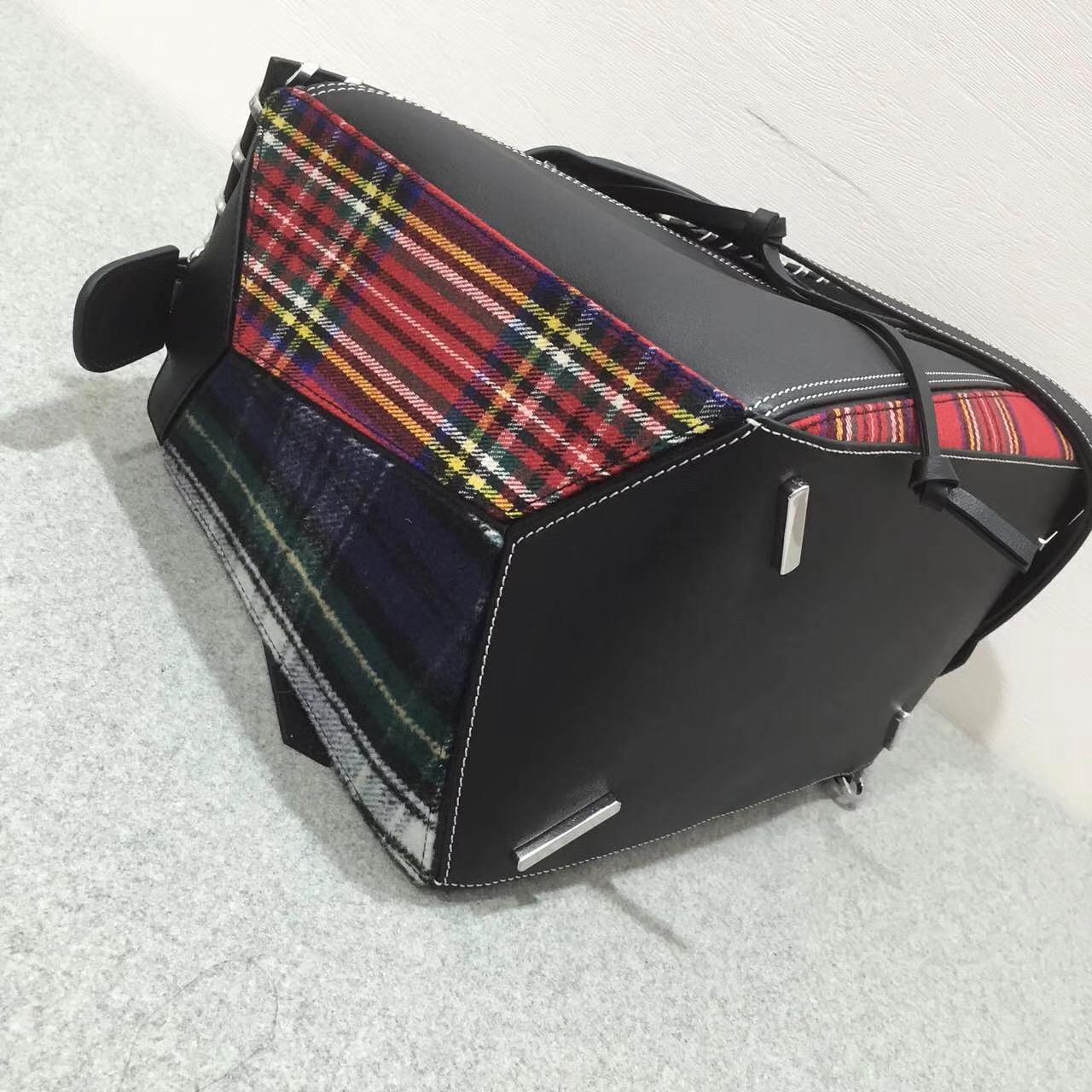 loewe羅意威幾何包 特大號 2017秋冬 Puzzle Tartan Bag Black/Multicolor Tartan