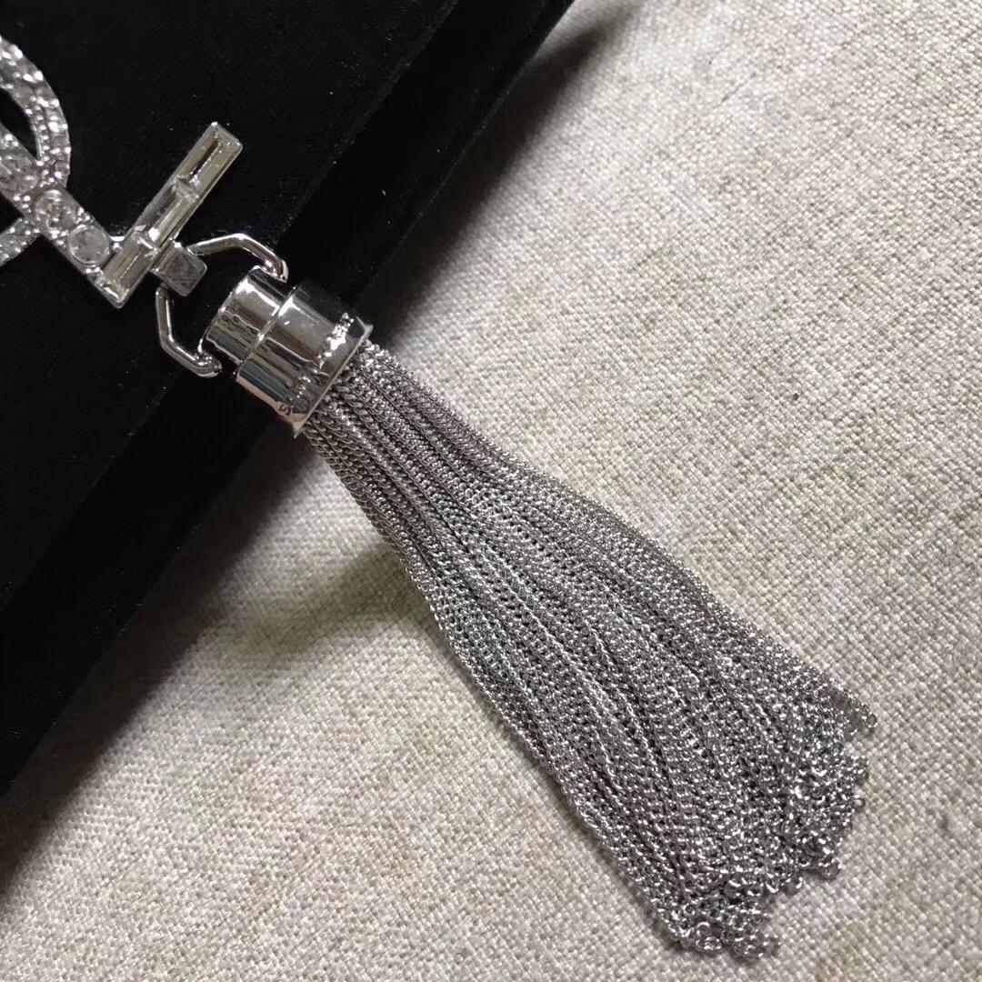 KATE chain and tassel wallet in black velvet and crystals