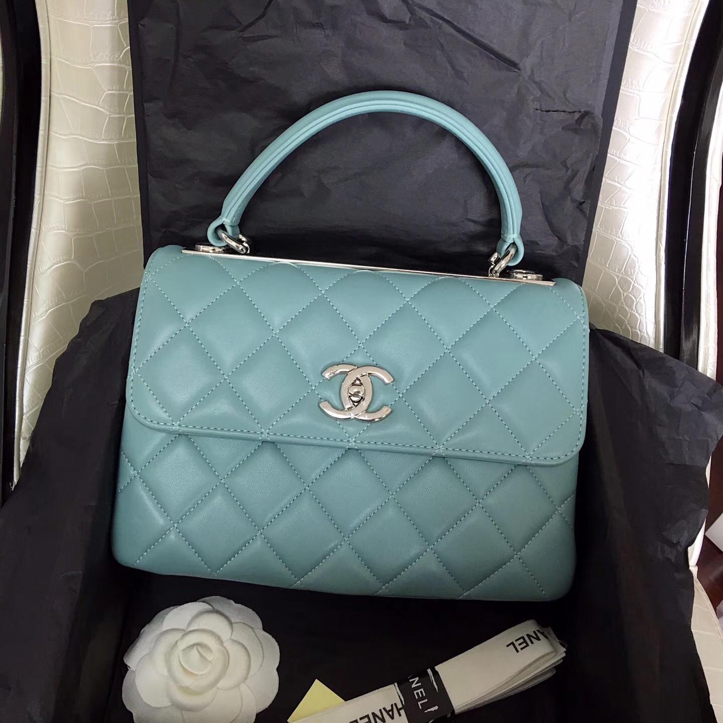 香奈儿新款布包内里配皮女包 浅蓝色 Chanel包包官网 - 七七奢侈品