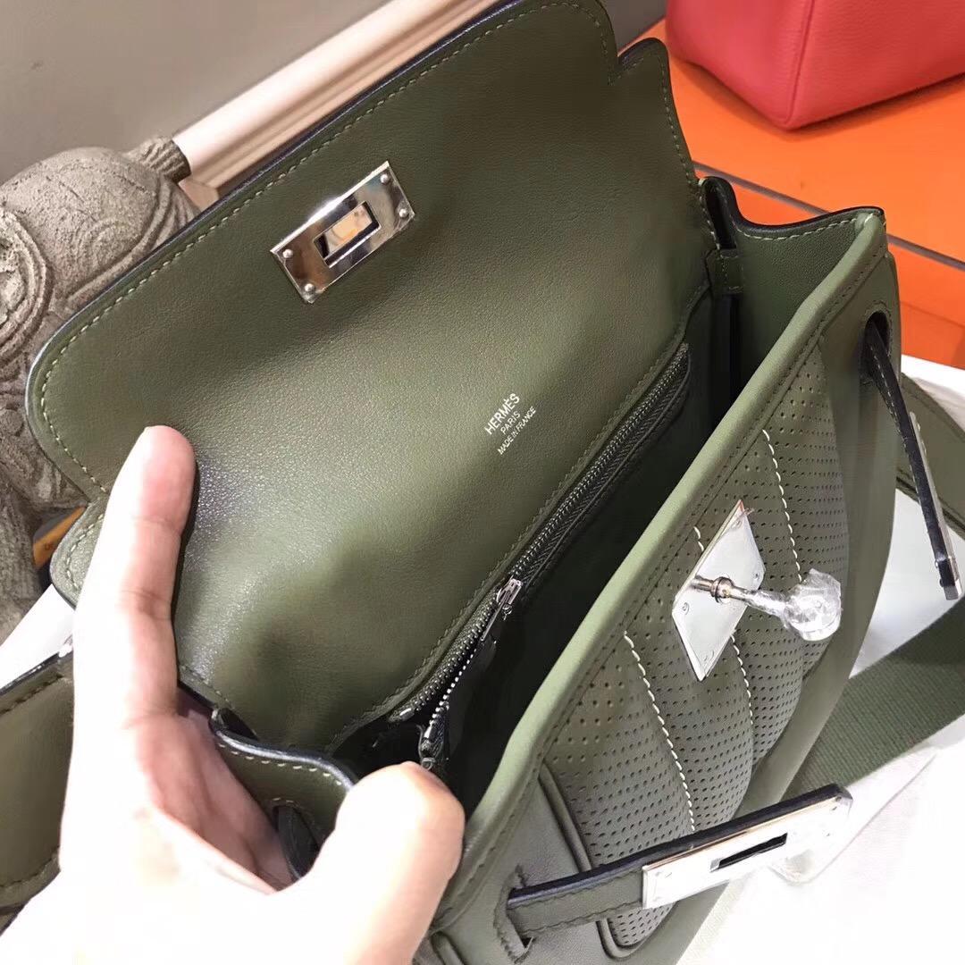 Berline 29cm Swift V6 Canopeec 叢林綠 銀扣氣質顏色 洋氣十足