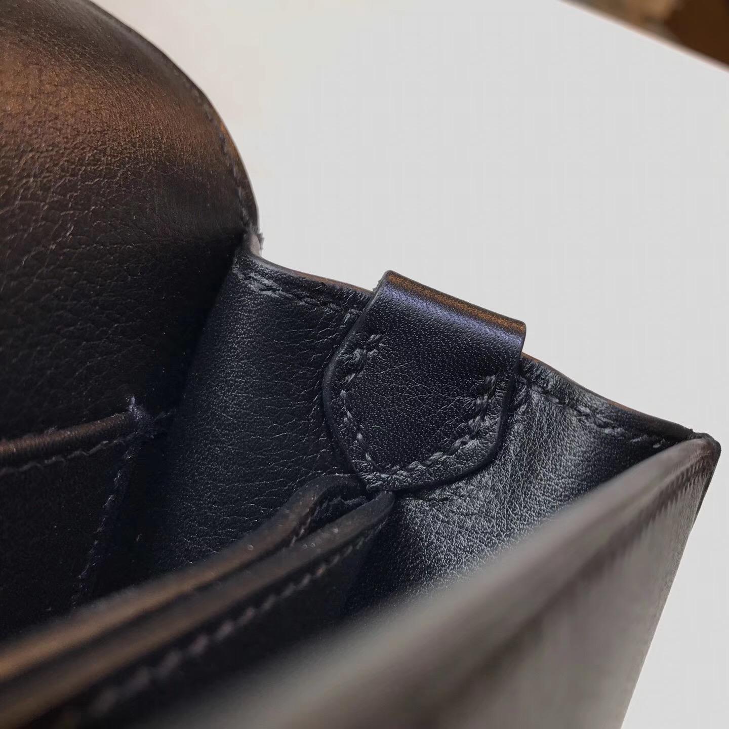 愛馬仕包價格網站 Hermes Roulis evercolor 黑色CK89 Nior銀扣 帥氣十足皮料細膩帶有厚實感