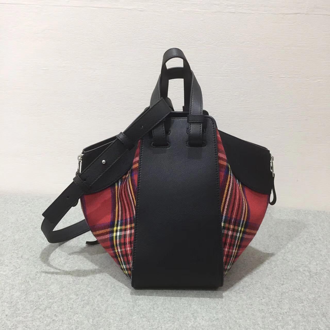 loewe Hammock Tartan Bag Black/Red Tartan