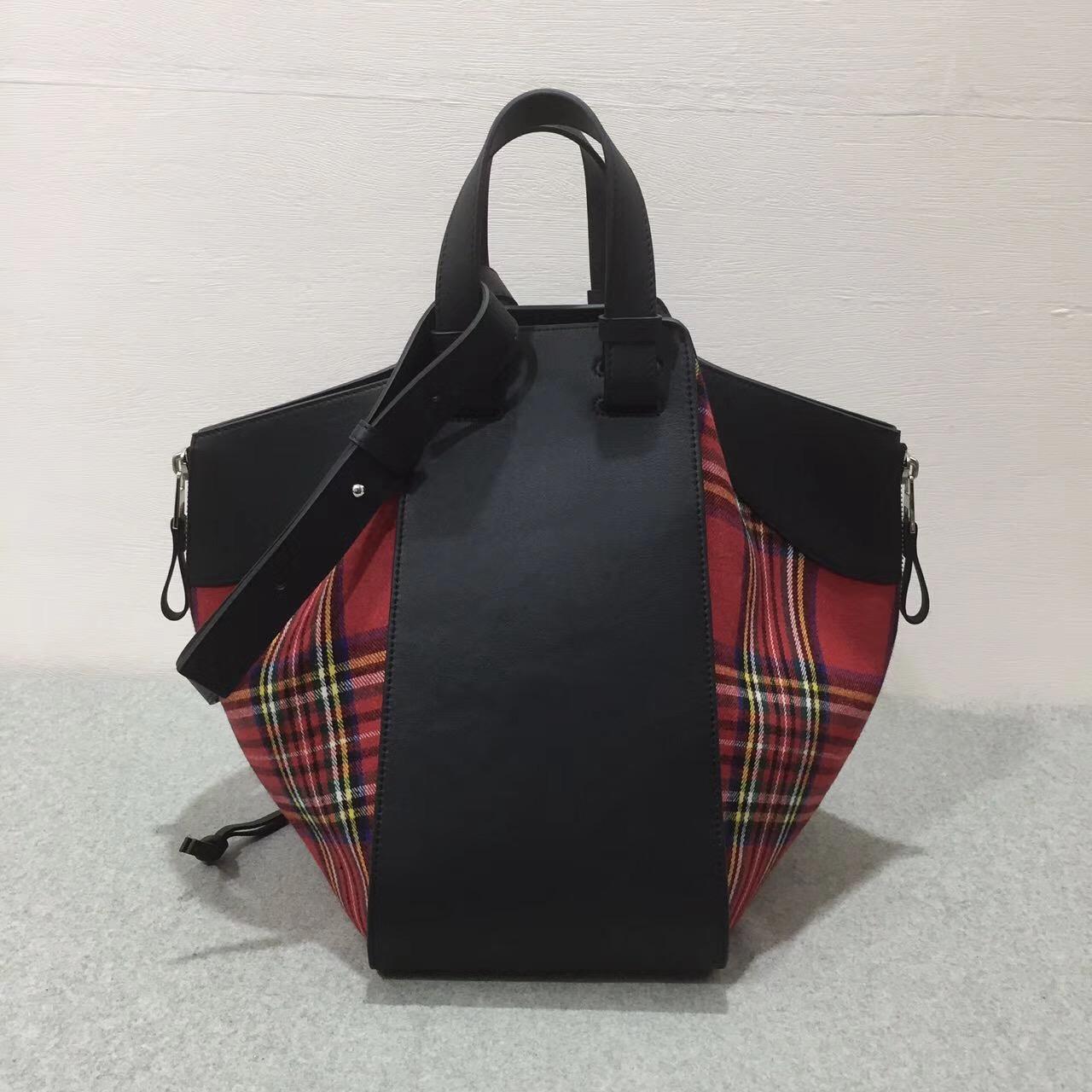 loewe Hammock Tartan Small Bag Black/Red Tartan