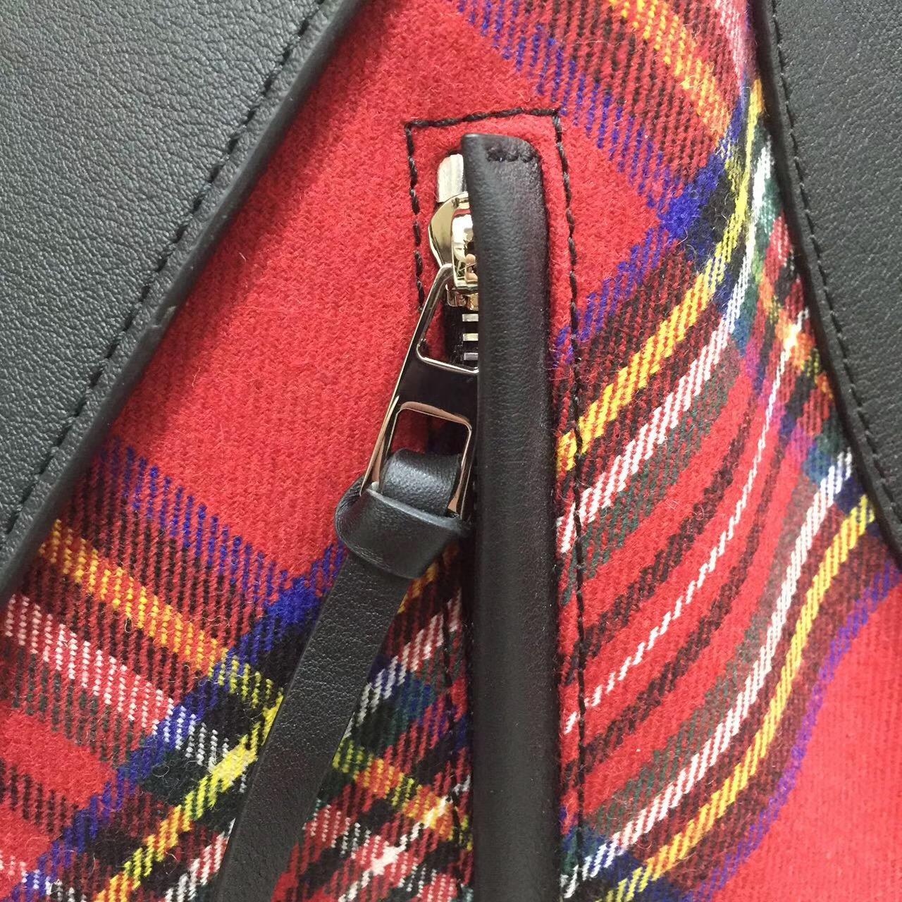 loewe Hammock Tartan Small Bag Black/Red Tartan