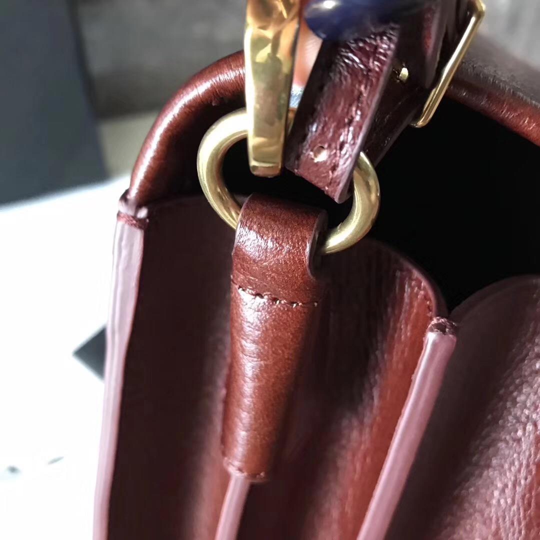 YSL NOE SAINT LAURENT crossbody bag in cognac shiny leather駱駝色