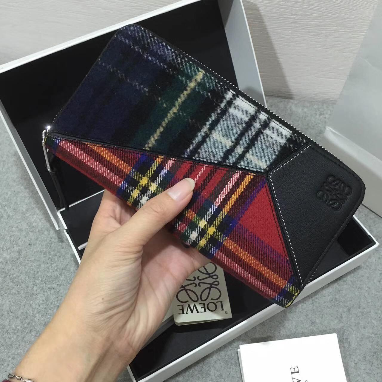 羅意威包包 Puzzle Zip Around Wallet Black/Multicolor Tartan 長款式拉鏈錢包