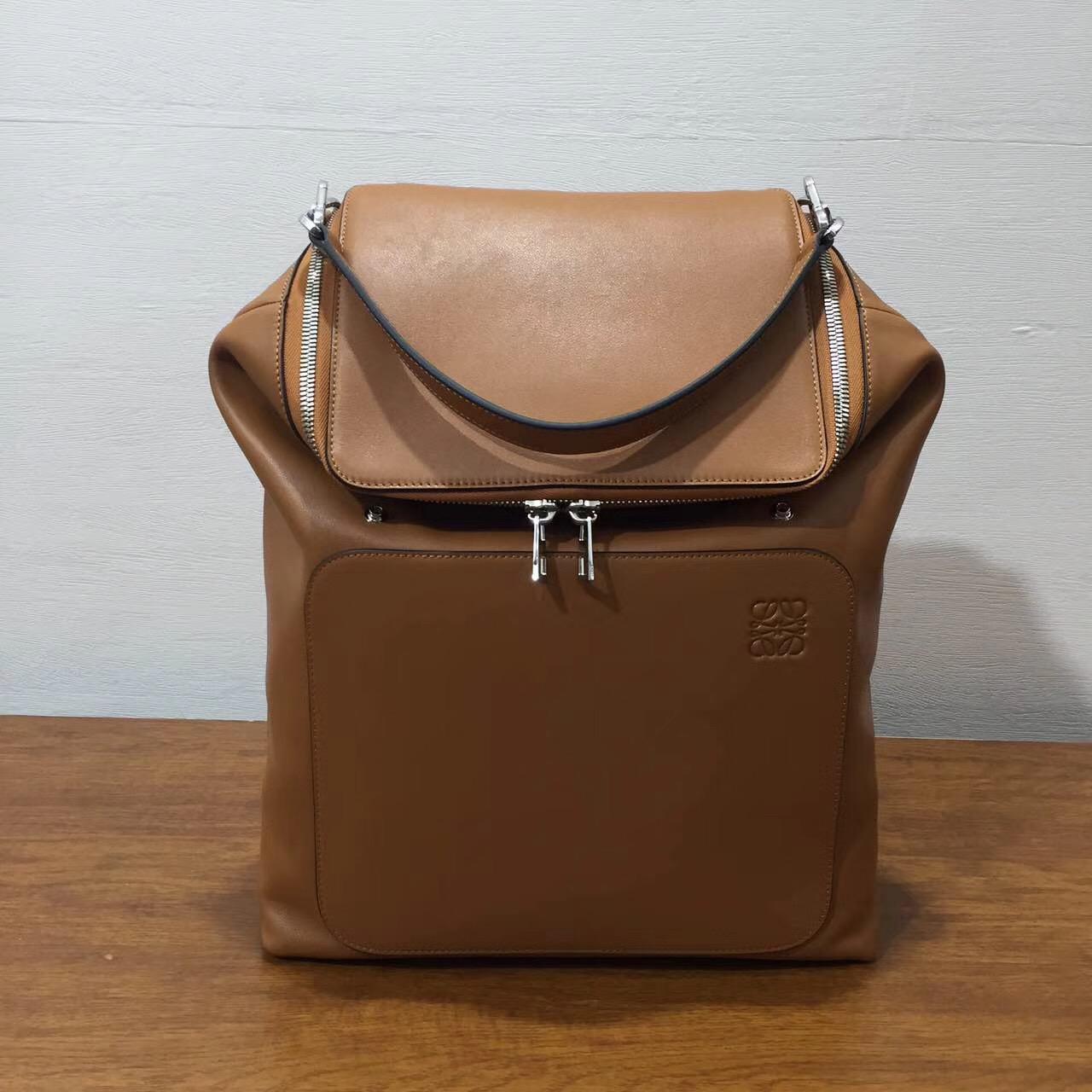 loewe羅意威Goya Backpack bag 棕色 小牛皮打造的Goya背包