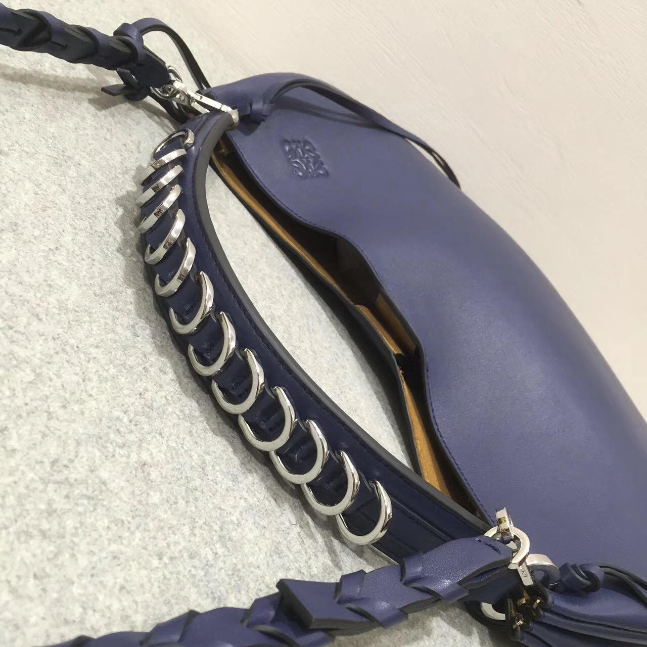 羅意威 Loewe Fortune hobo bag系列限量版半月包海军蓝色 細紋小牛皮 內襯鹿皮