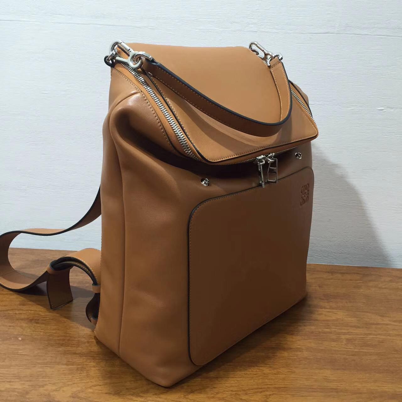 loewe羅意威Goya Backpack bag 棕色 小牛皮打造的Goya背包