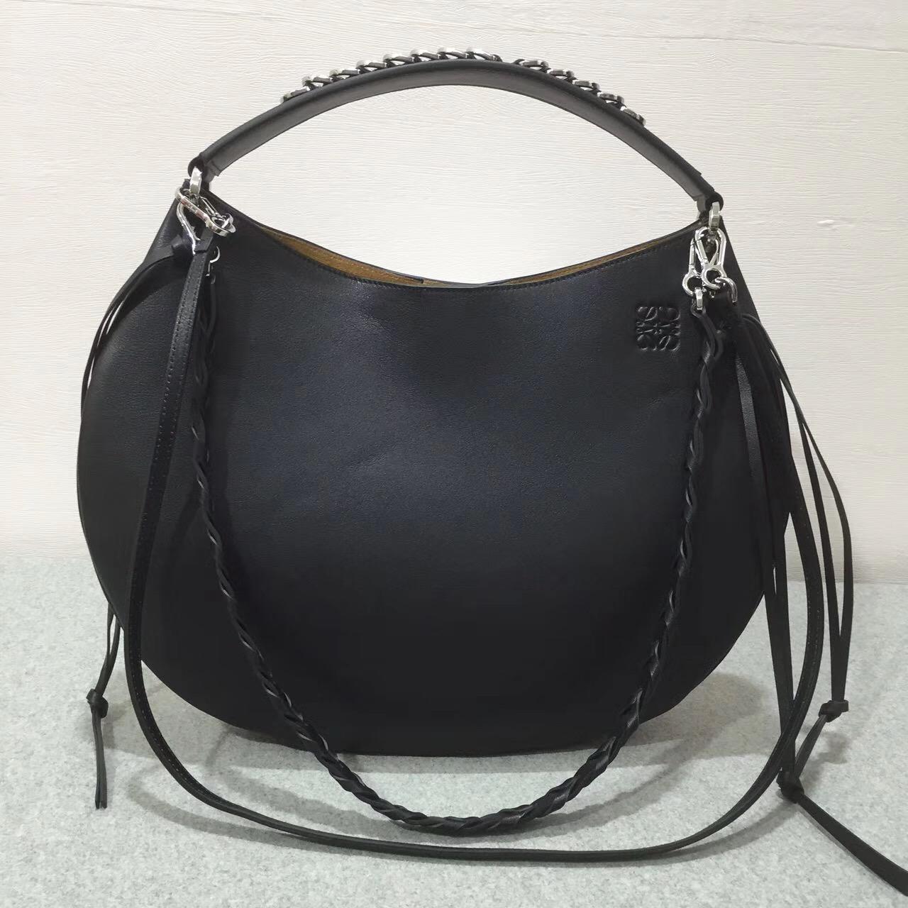 羅意威 Loewe Fortune hobo bag系列限量版半月包 黑色進口細紋小牛皮