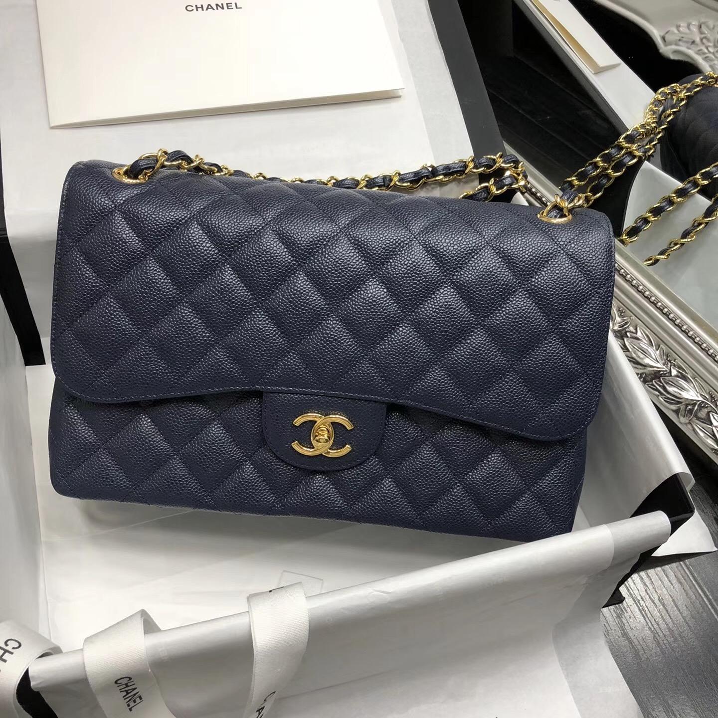 Chane.' Classic Flap Bag A58600大號口蓋包 海軍藍色顆粒小牛皮