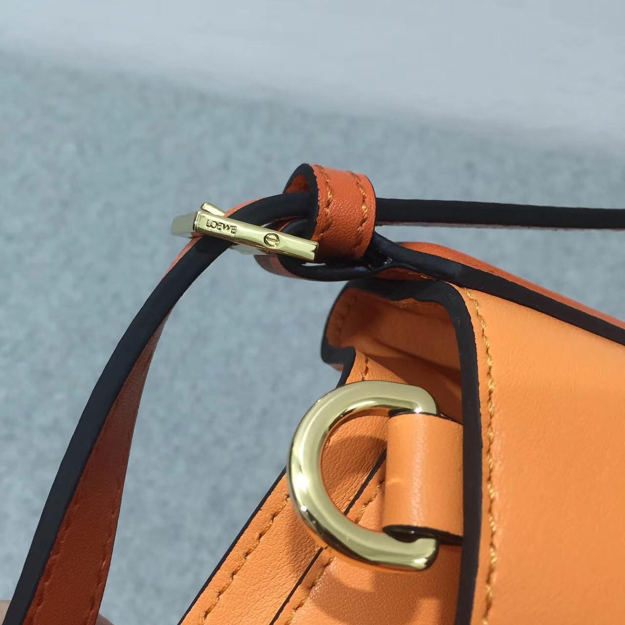 Loewe羅意威Midnight Bag Apricot/Orange Midnight水桶包手袋