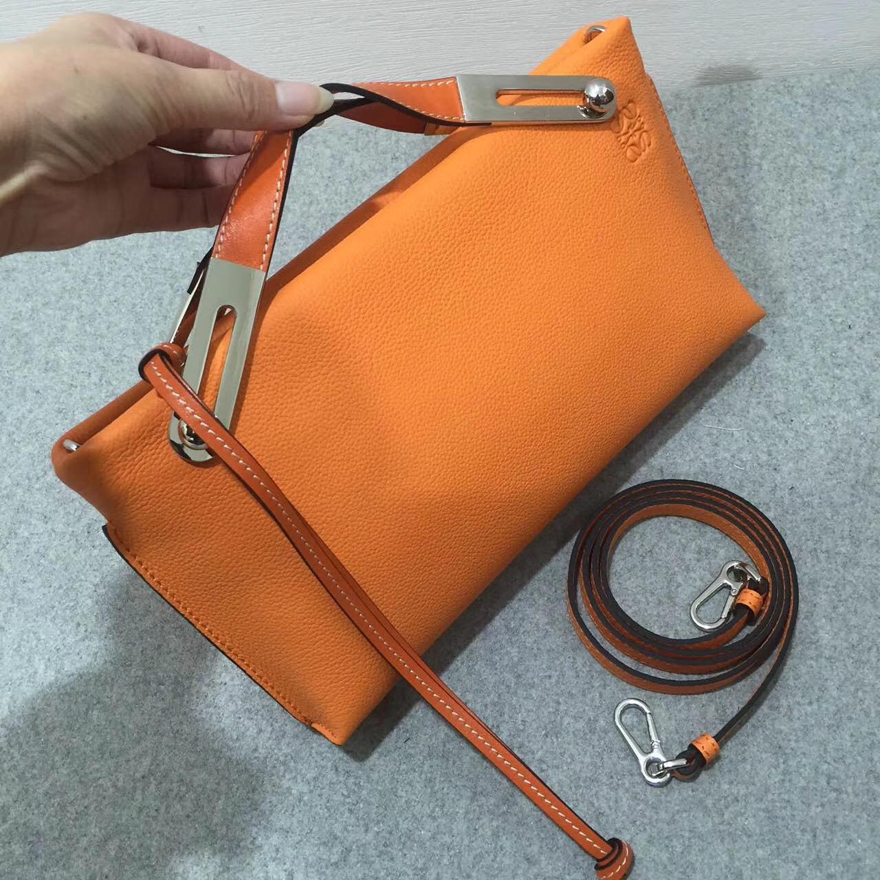 loewe羅意威 軟顆粒小牛皮 Missy Small Bag 橙色