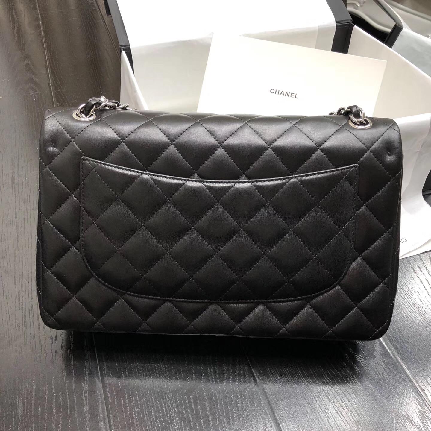 Chane. Classic Flap Bag A58600大號經典口蓋包 黑色小羊皮