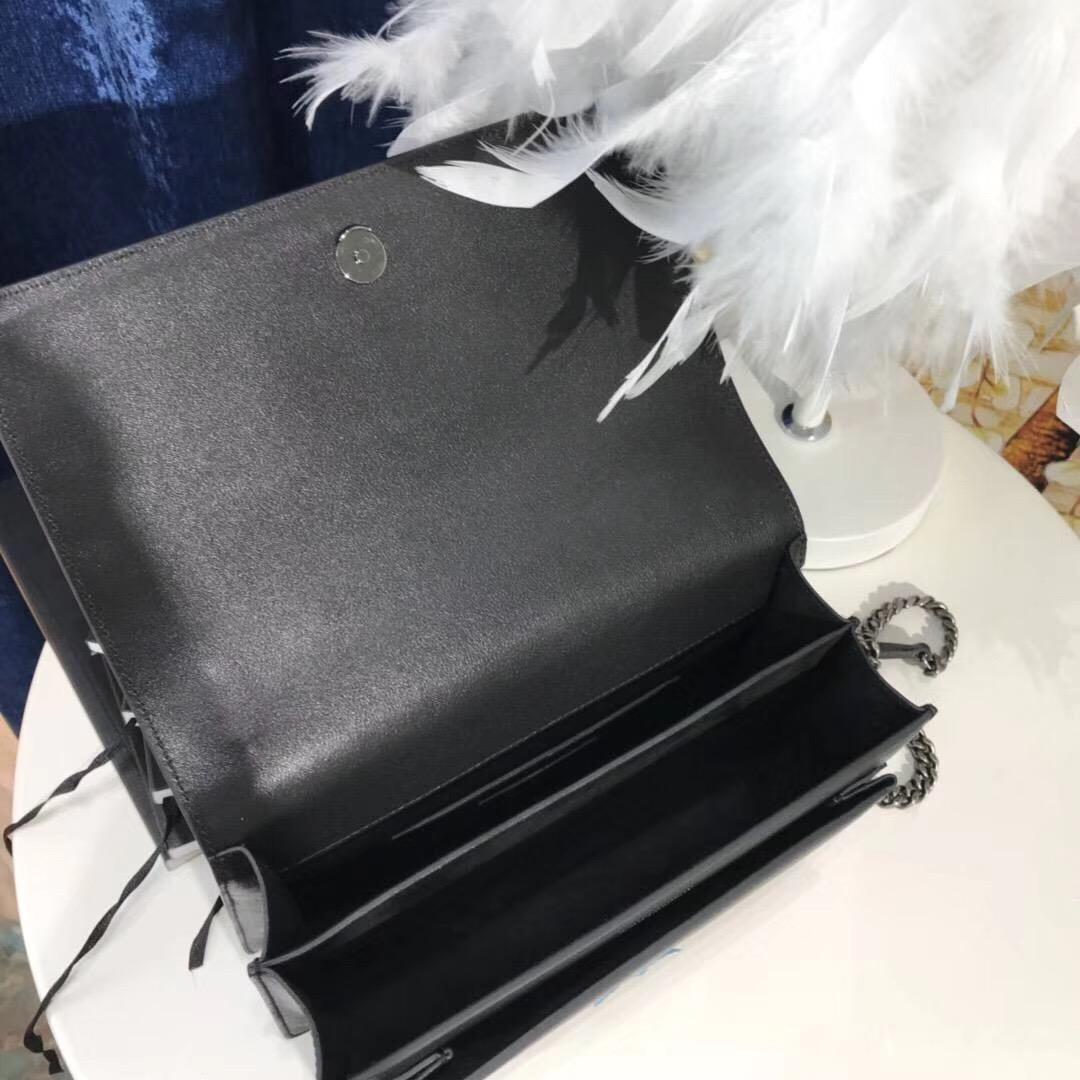 Saint Laurent 中號SUNSET MONOGRAM黑色真皮包 釘釘黑色心型