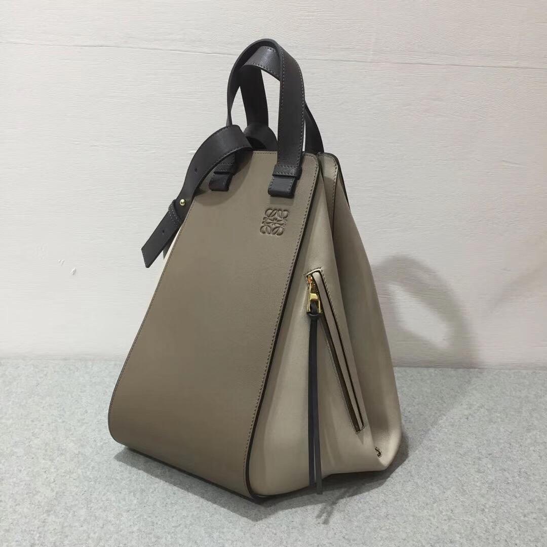 LOEWE Hammock Bag Dark Taupe Multitone all