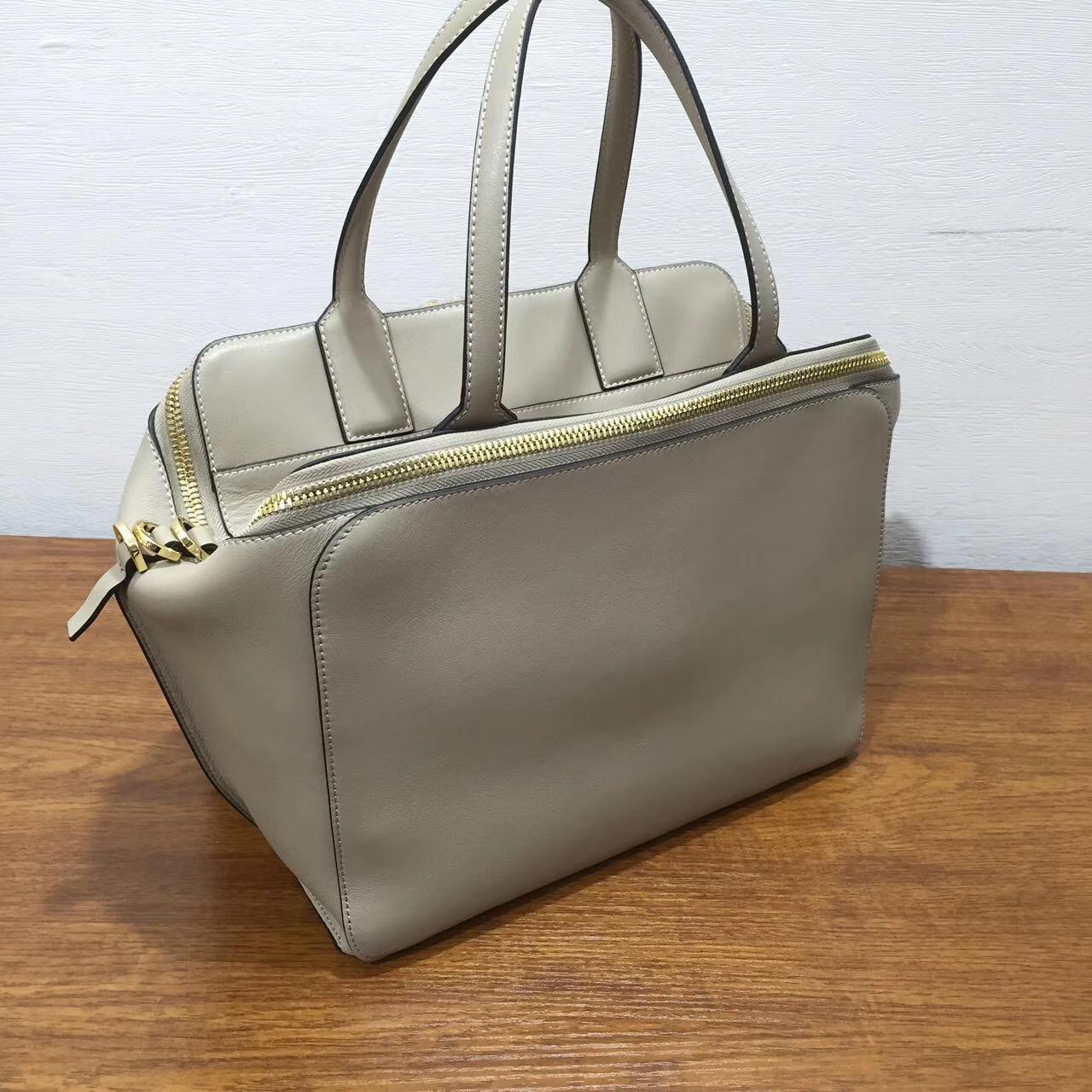 loewe羅意威Leather Zipper Tote Bag杏色 經典小牛皮拼鹿皮內襯