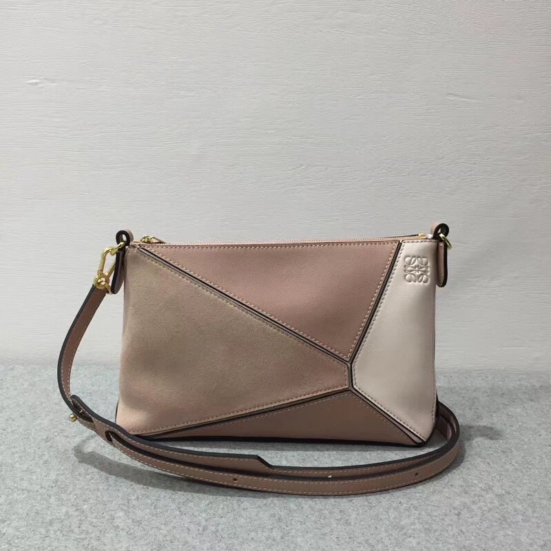 LOEWE罗意威 Puzzle Pochette Bag Blush Multitone