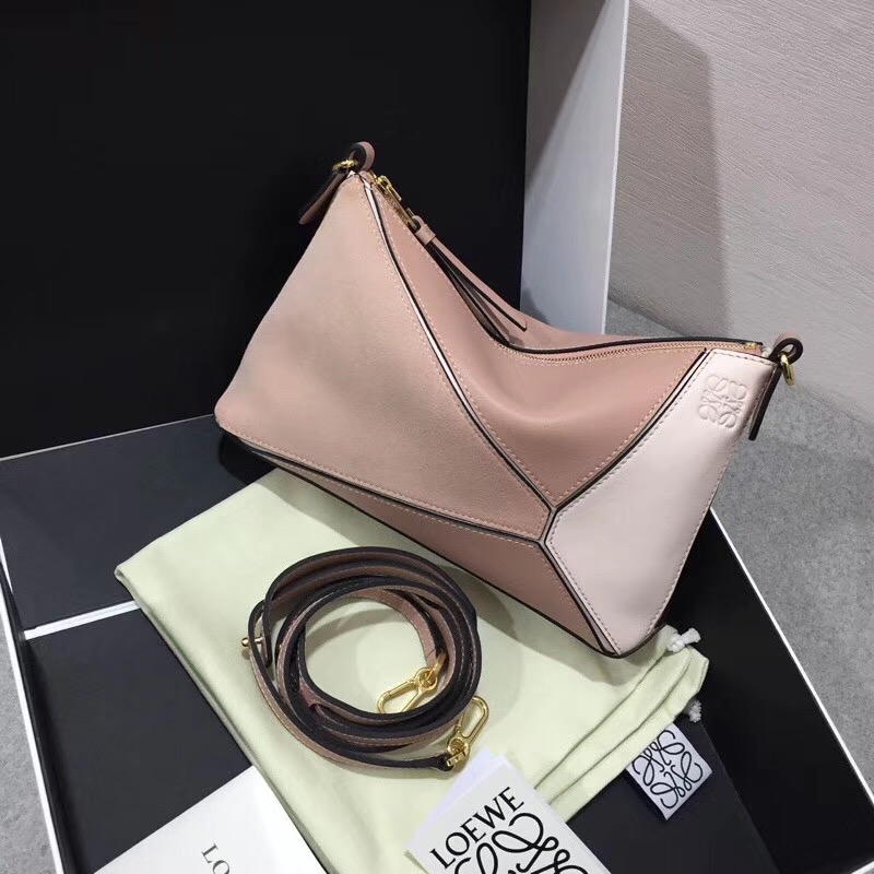 LOEWE罗意威 Puzzle Pochette Bag Blush Multitone