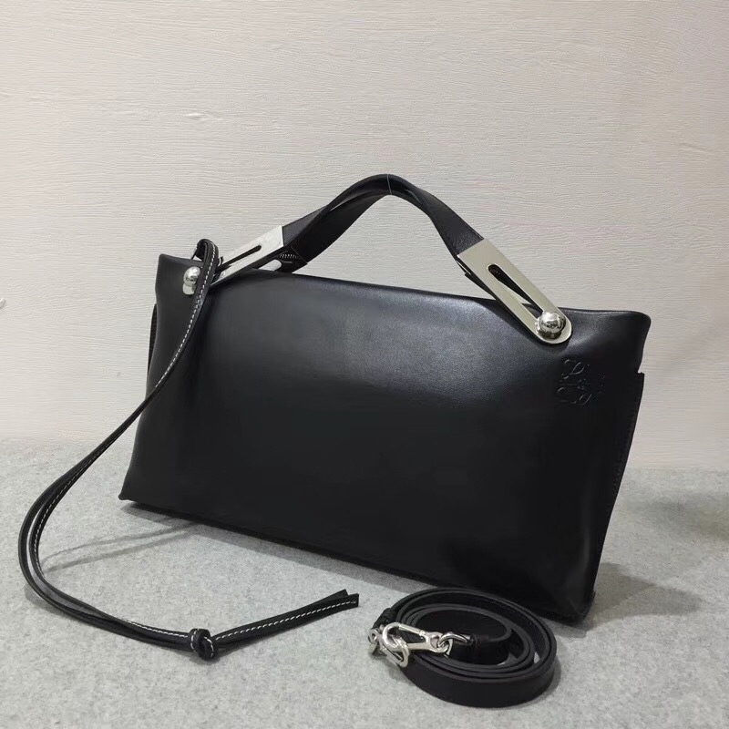 LOEWE羅意威 Missy Bag 黑色納帕皮napa皮革