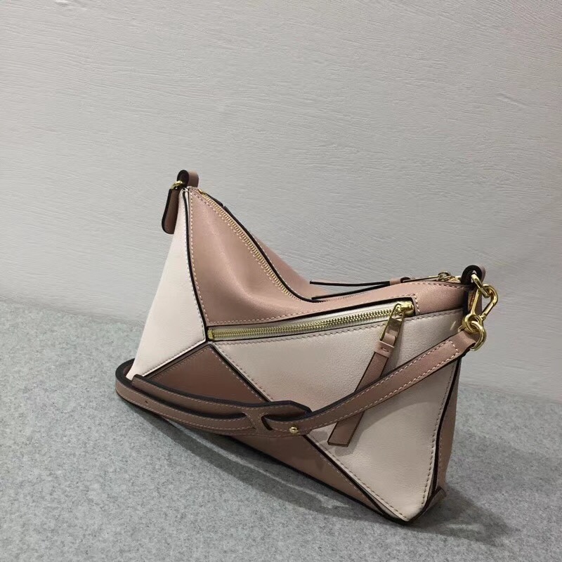 LOEWE罗意威 Puzzle Pochette Bag Blush Multitone