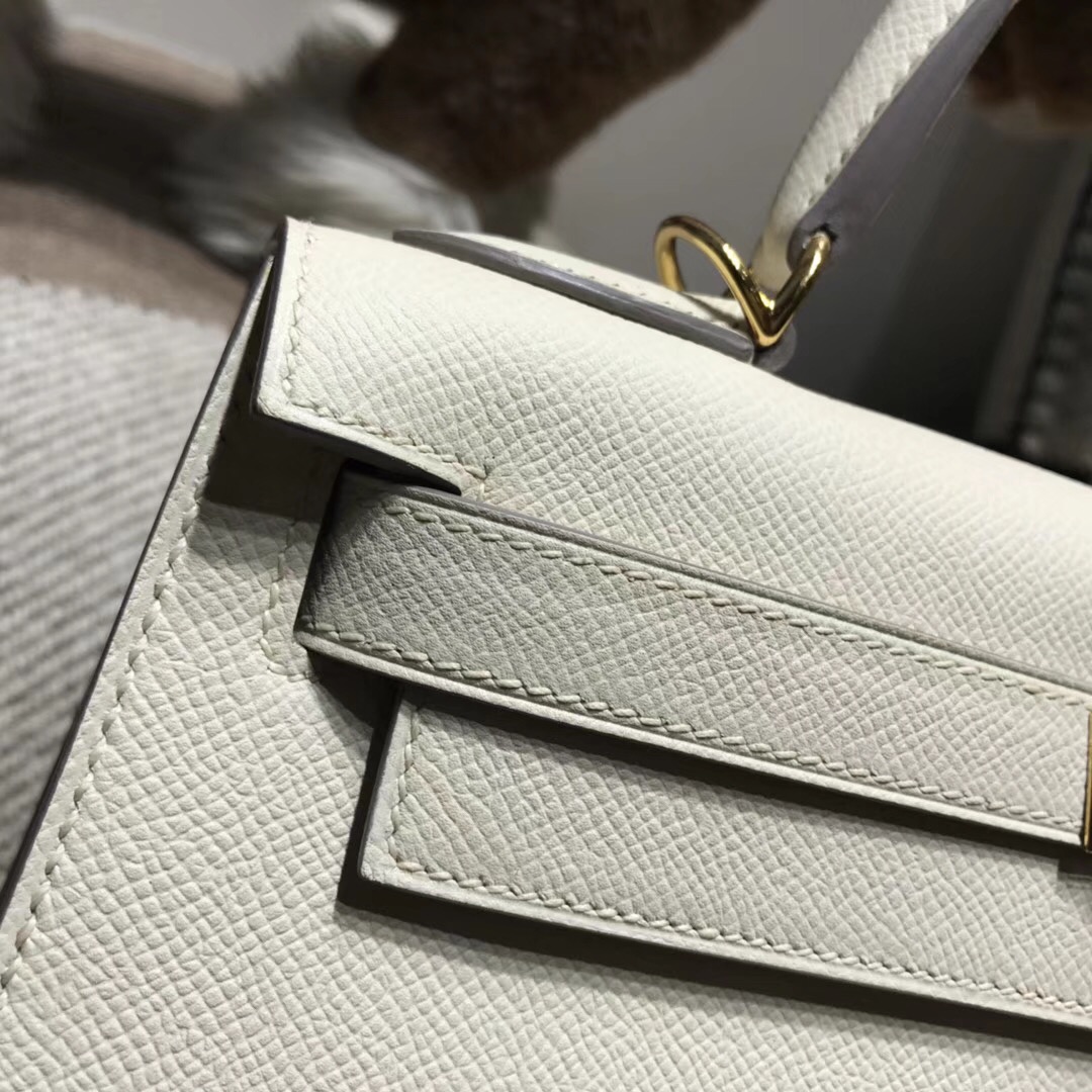 Hermes Kelly 28cm Epsom CC10 Craie 奶昔白外縫 金扣 素色系列首選